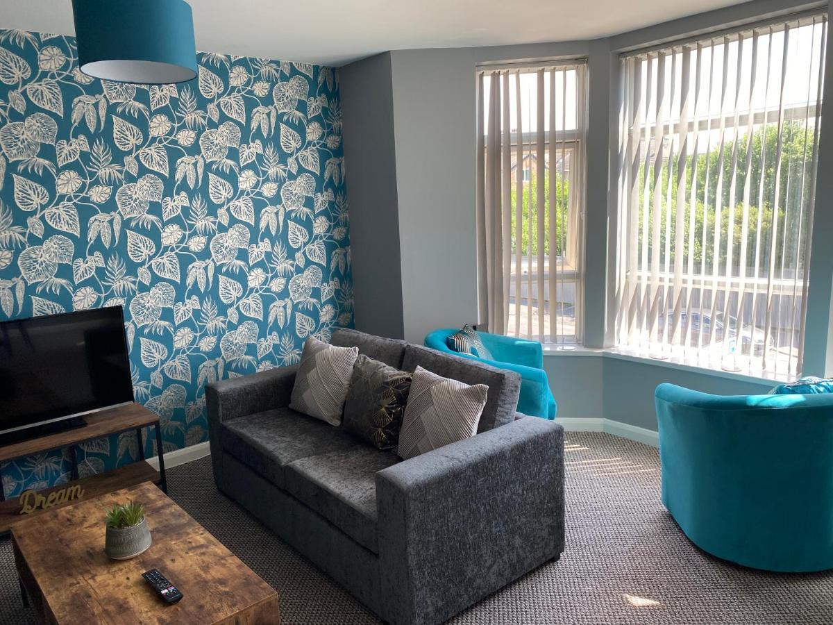 Blackpool Sleepover Apartment 4 Free Parking Sleeps 6 Dış mekan fotoğraf